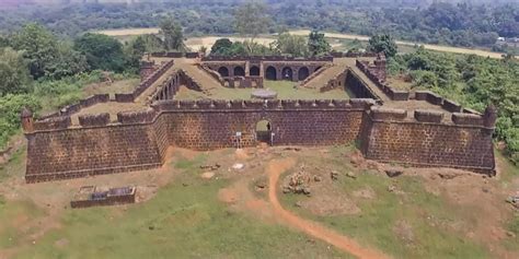 Forts In Goa Top 7 Goa Forts