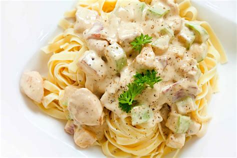 Tagliatelle with Chicken and Feta sauce - My Greek Dish