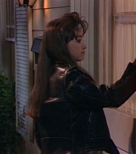 Danielle Harris On Roseanne Face Claims Harris Goth Leather Jacket Beautiful Wallpaper