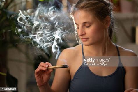 Young Woman Smoking Cigarette Close Up Photos And Premium High Res