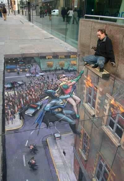 Freaking Amazing Street Art Batman And Robin In Action Rebecca