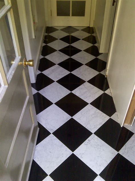 Gray And White Checkered Vinyl Flooring Flooring Tips
