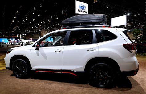 The Roomiest Most Comfortable Compact Suvs According To Consumer Reports