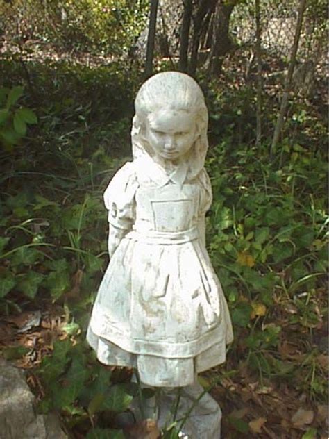 Create your own door to wonderland! Alice Wonderland Garden Statues Make the yard a place of ...