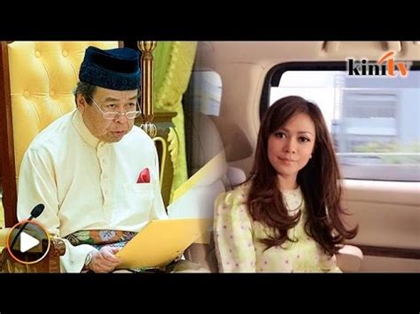 Sultan selangor, sultan sharafuddin idris shah selamat diijab kabul dengan pembaca berita radio televisyen malaysia (rtm), norashikin abdul rahman di masjid. Sultan Selangor temu jodoh pembaca berita RTM | Doovi