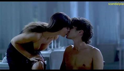 Monica Bellucci Nude Sex Scene In Manuale Damore Movie Scandalplanetcom