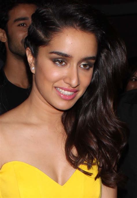 Shraddha Kapoor Super Sexy Cleavage Show In A Yellow Dress At Film “abcd 2″ Press Conference In