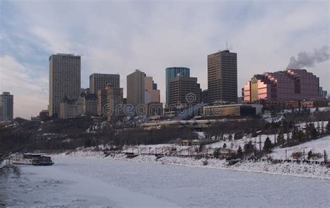 Edmonton Alberta Winter Skyline Redactionele Stock Afbeelding Image