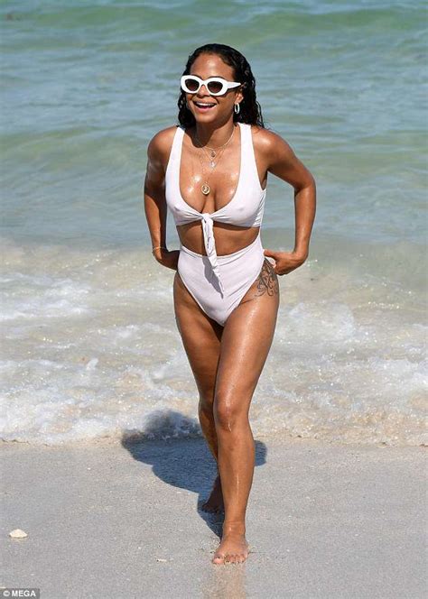Pop Minute Christina Milian Bikini Bahamas Photos Photo Hot Sex Picture