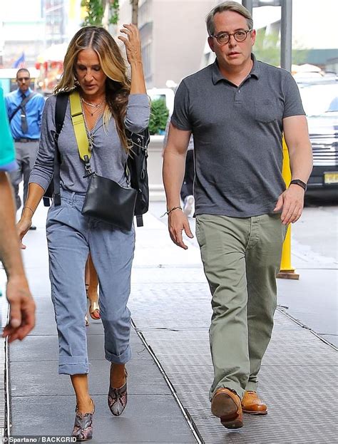 sarah jessica parker and matthew broderick enjoy couple s outing after her show divorce ends