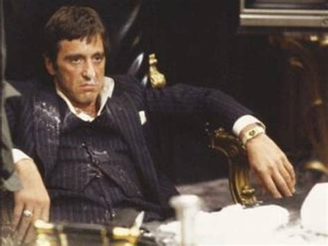 The film follows the rise of tony montana (al pacino), from a refugee from cuba to a major drug trafficker based in miami. Que sniffent vraiment les acteurs au cinéma ? | Pratique.fr