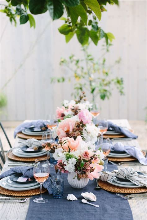 The right table settings always set the mood for the perfect party. 10x the most beautiful table settings on Pinterest ...