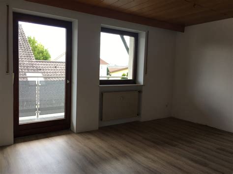 Zum wohnen, als auch zum wohnen & arbeiten. Neu renovierte 4-Zimmer-Wohnung • Stirner Immobilien GmbH ...