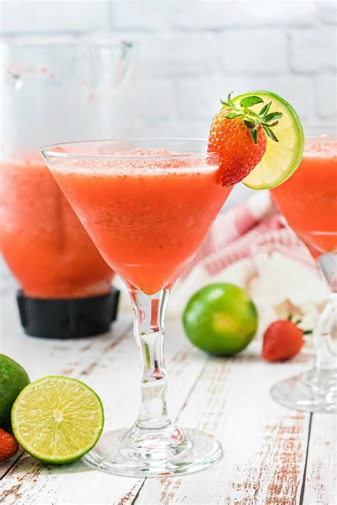 Best Frozen Daiquiri Recipe Easy And Homemade For 2023