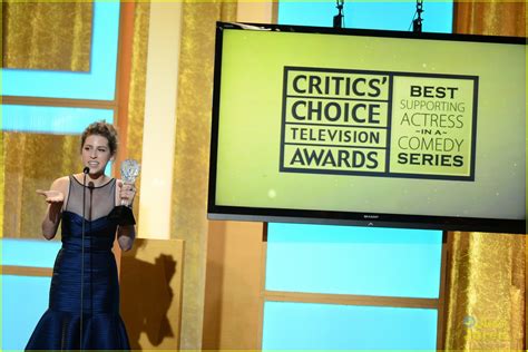 Eden Sher Wins At Critics Choice Television Awrrds 2013 Photo 568052