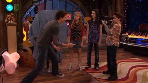 Watch Icarly Season 1 Episode 5 Iwanna Stay With Spencer Online Free