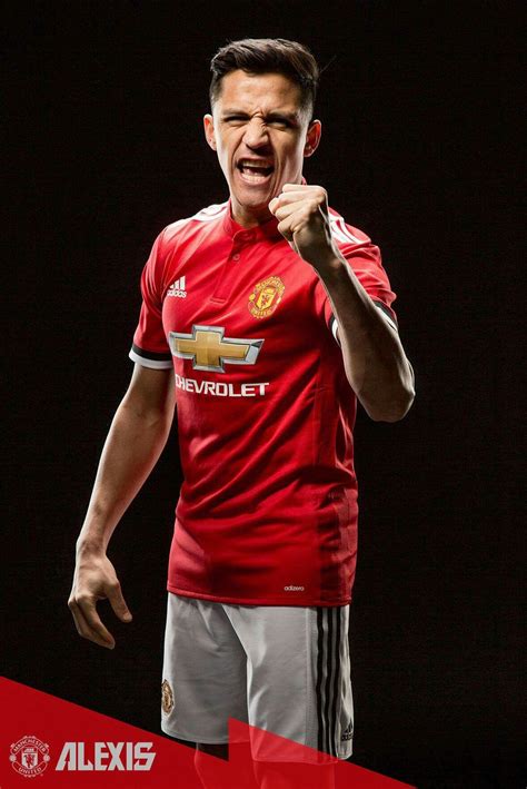 Alexis Sanchez Signed As New No 7 For Manchester United Alexis