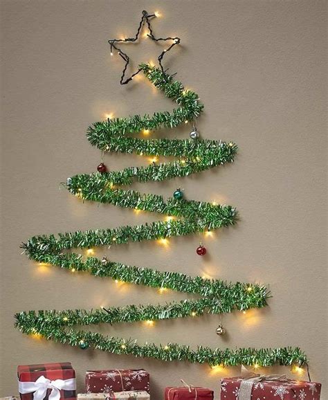 Christmas tree on the wall decor. Wall Christmas tree - alternative ideas for your festive decoration