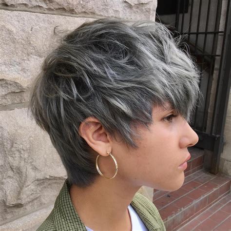 Discover the perfect short haircuts for thick hair that matches your personality and style! 50 Short Shag Haircuts to Request in 2020 - Hair Adviser