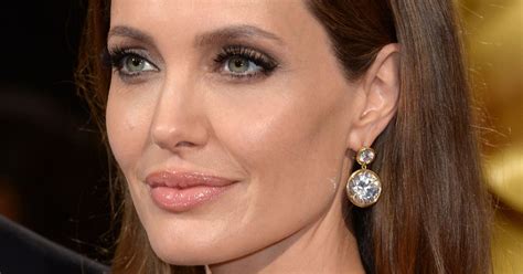 Angelina Jolie Confirms She Is To Have Further Cancer Preventing Surgery Huffpost Uk Entertainment