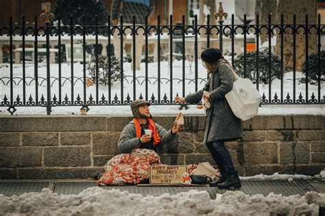 Helping The Homeless Is Easy With These Seven Ideas