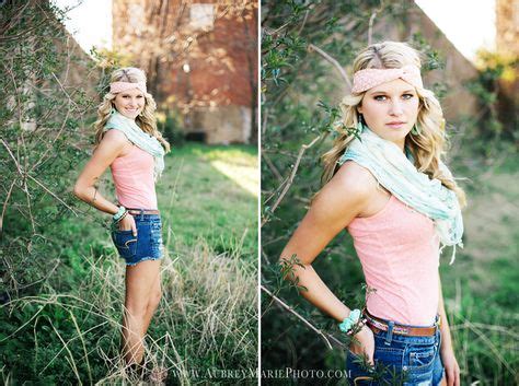 Top 10 Senior Portrait Outfits Ideas And Inspiration