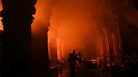 Fire In Madurai Meenakshi Temple Over 30 Shops Gutted Madurai Nyoooz