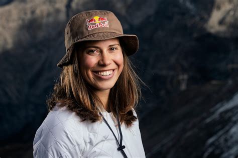 Ulož.to je v čechách a na slovensku jedničkou pro svobodné sdílení souborů. Eva Samková: Snowboard Cross - Red Bull Athlete Profile