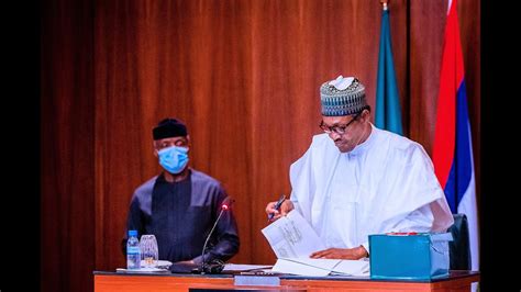 Full Reports President Buhari Signs Reviewed 2020 Appropriation Bill Into Law Youtube