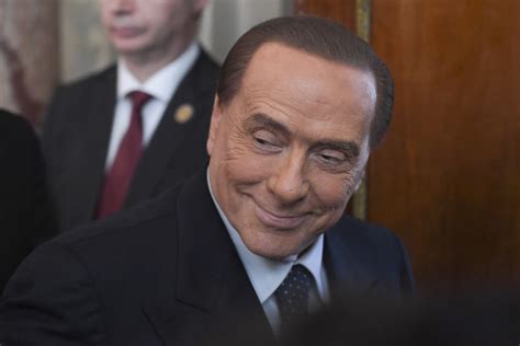 Berlusconi je premijer s najduljim stažom od svih talijanskih premijera nakon drugog svjetskog rata i treći ukupno poslije benita mussolinija i giovanija giolittija od osnutka italije. Silvio Berlusconi: 