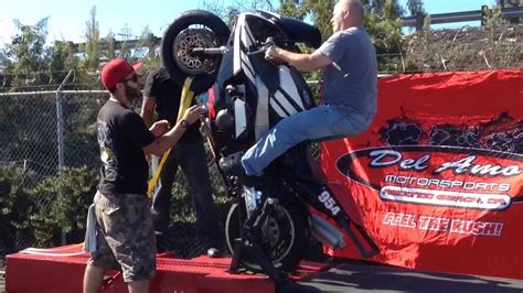 How to wheelie a mountain bike in 3 easy steps! Motorcycle Wheelie Machine - YouTube