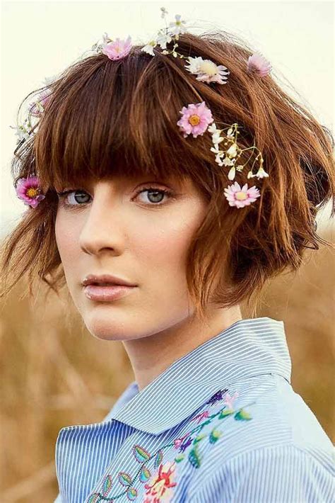 Most Stylish Short Hair Styles With Bangs