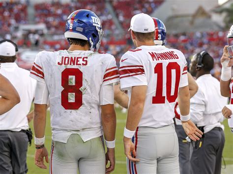 Ny Giants Ranking The Top 10 Quarterbacks Of All Time Nygiants