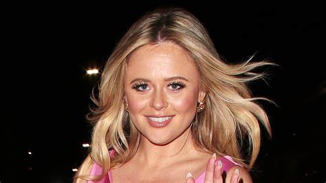 Emily Atack Pregnancy Updates — Inbetweeners Star Reveals Shes 5 Months Pregnant With Partner