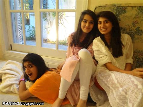 All Girls Beuty Wallpapers Pakistani Beautiful College Girls Latest