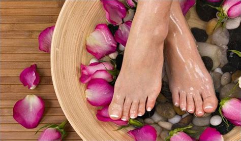 In compliance with mandatory government policies, and for the safety of both clients and staff, we have offers an ultimate foot spa experience beginning with a refreshing foot bath, a relaxing soak in a massage whirlpool, followed by an intense exfoliation. So Much For Relaxation :: YummyMummyClub.ca