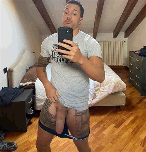 Hombre Con Enorme Pene Grueso Tema Gay Porno Sexo Fotos Xxx Machos