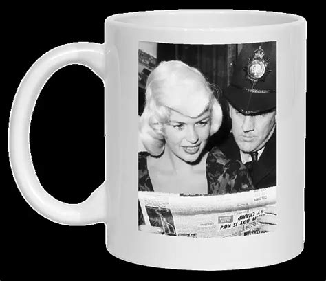 Photo Mug Of Jayne Mansfield Actress And Sex Symbol Reading