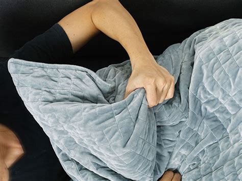This Weighted Blanket Helps Reduce Stress And Anxiety