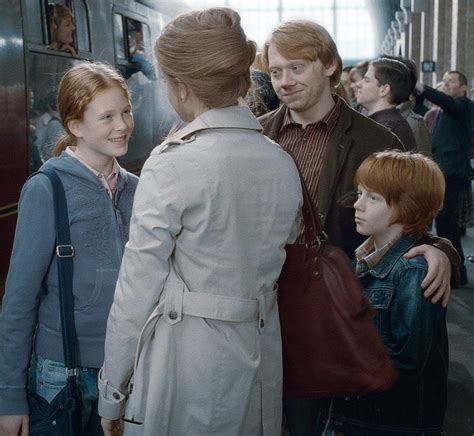 Imagen P7 Familia Weasley Granger Harry Potter Wiki Fandom