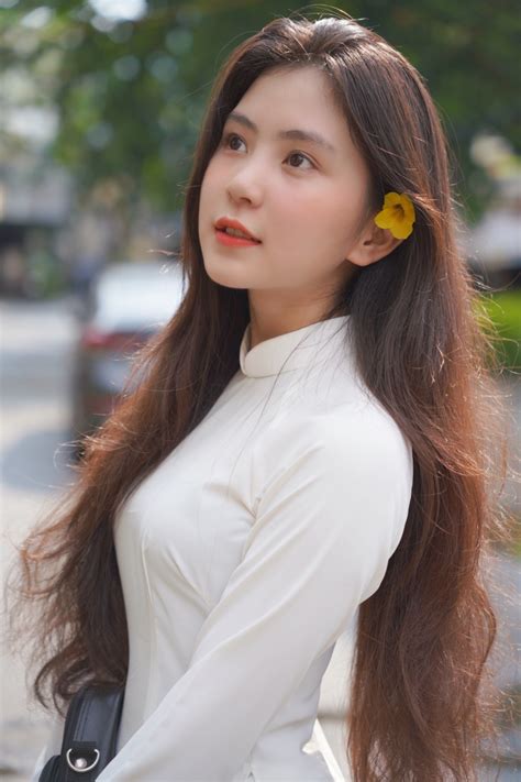 Nguyễn Thị Bích Ngân Cuộc Thi Miss Hutech 2023