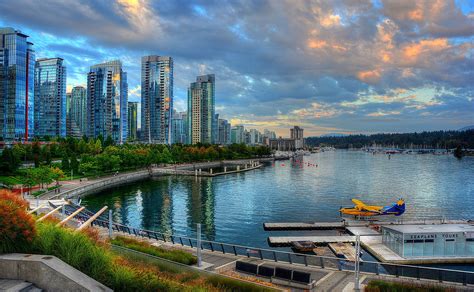 Tourist Spot In Vancouver Canada