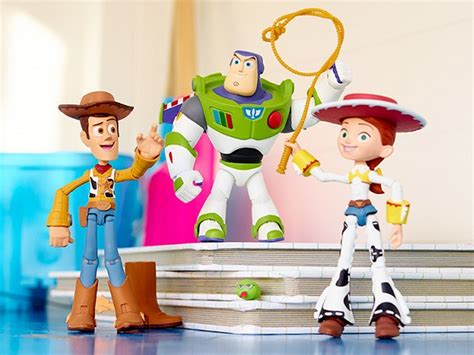 Disney Toy Box Action Figures Its A Stampede
