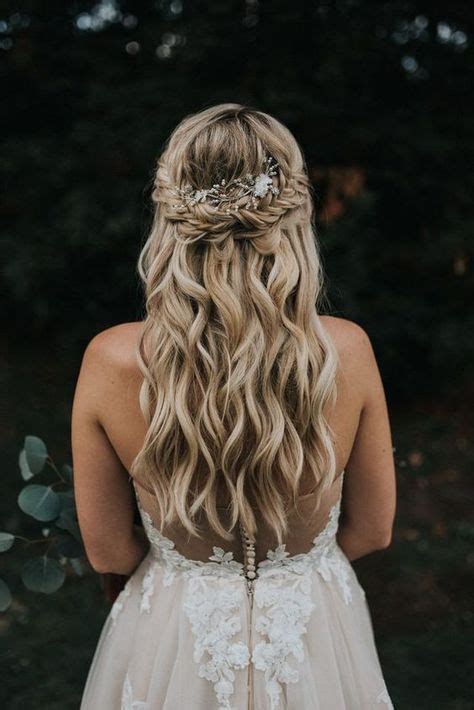 24 Medium Length Wedding Hairstyles For 2022 Mrs To Be