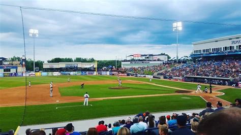 West Michigan Whitecaps Bring Baseball To Grand Rapids Awesome Mitten
