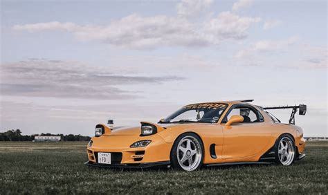 Chris Carrenos Insane Fully Built Fire Breathing Mazda Rx 7 Fd