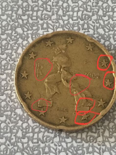 Seltene Rarität 20 Euro Cent Münze 2002 Italien Fehlprägung in Mitte