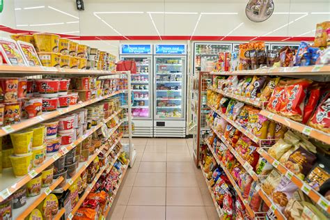 Korean Convenience Stores Outperform Department Stores In 2020 Retail