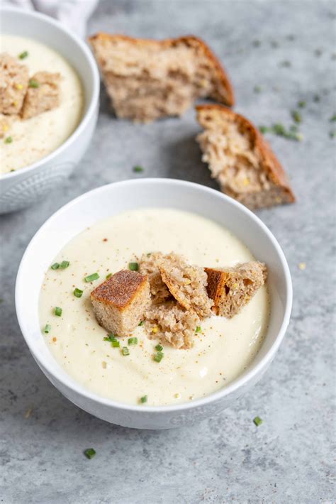Creamy Vegan Cauliflower Soup Delish Knowledge