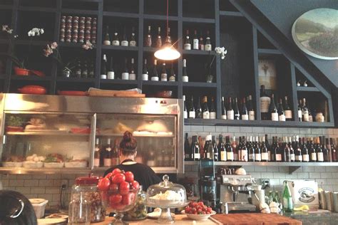 Best Montreal Wine Bars | Wine bar, Montreal, Public house